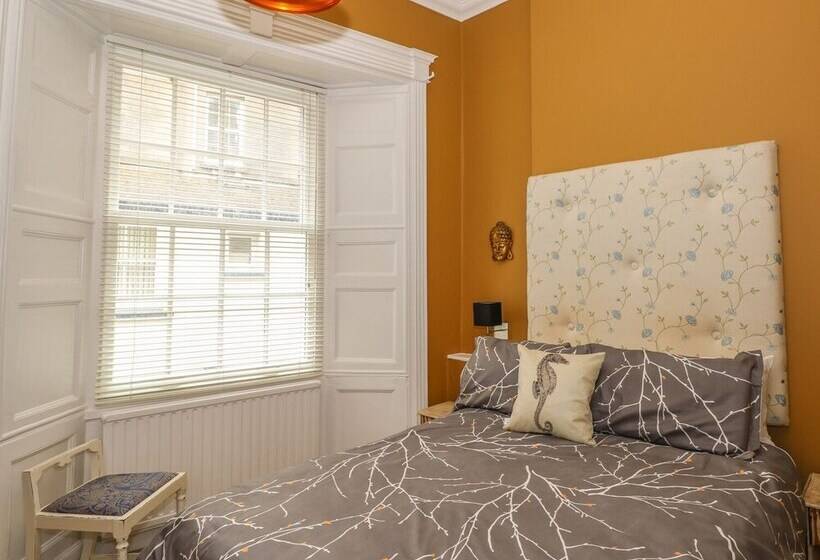 Apartment 3