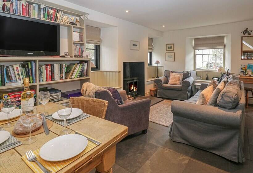 Barney's Cottage