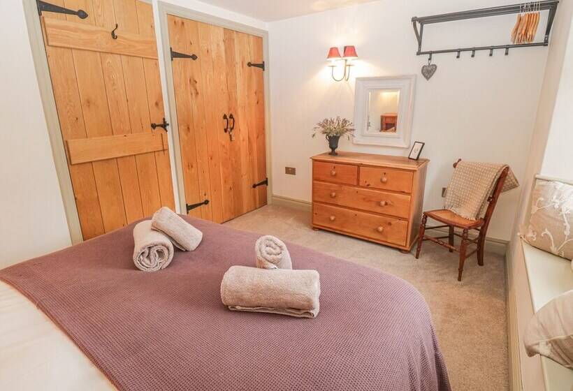 Barney's Cottage