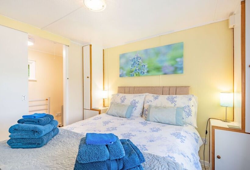 Bluebell Cottage