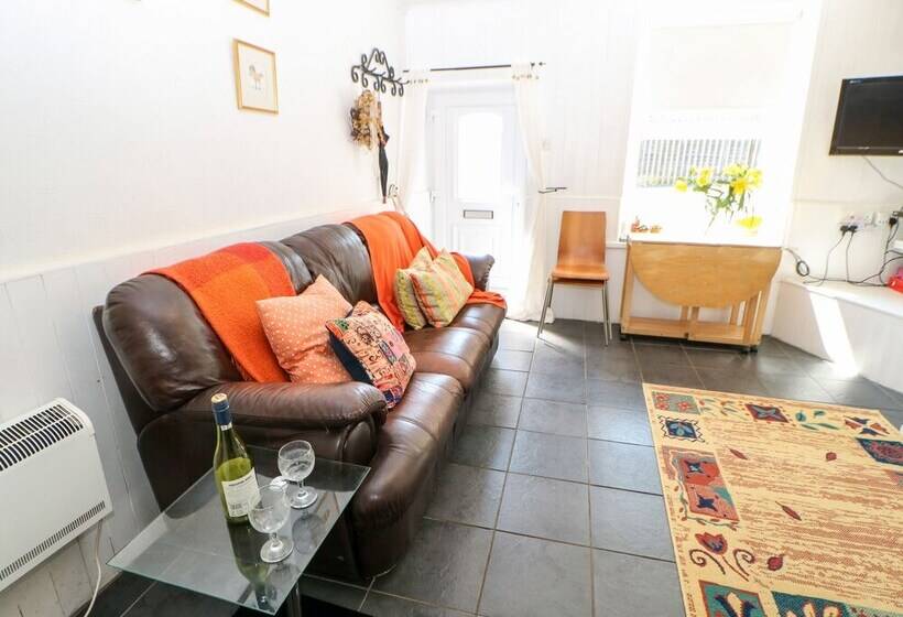 Bridge Cottage
