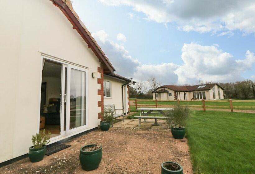 Broom Cottage