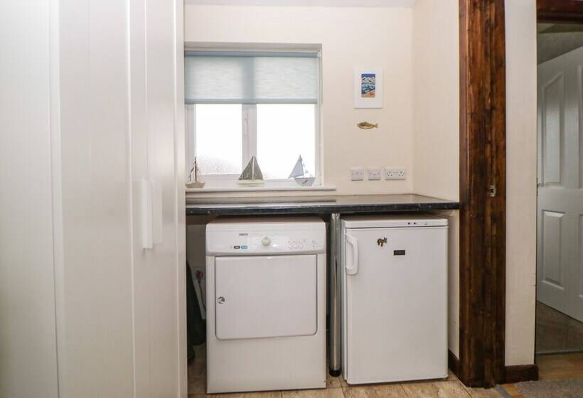 Broom Cottage