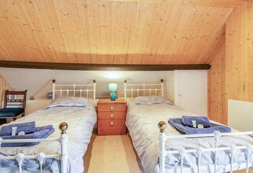 Duck Cottage