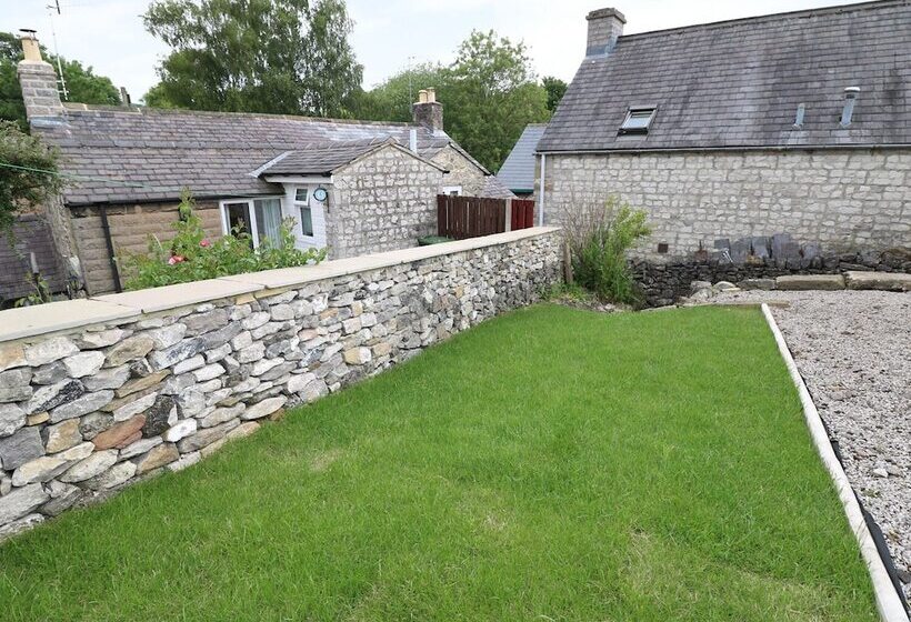 Gritstone Cottage