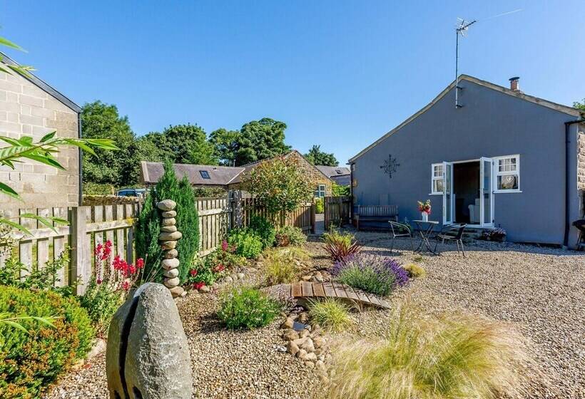 Ivy Cottage
