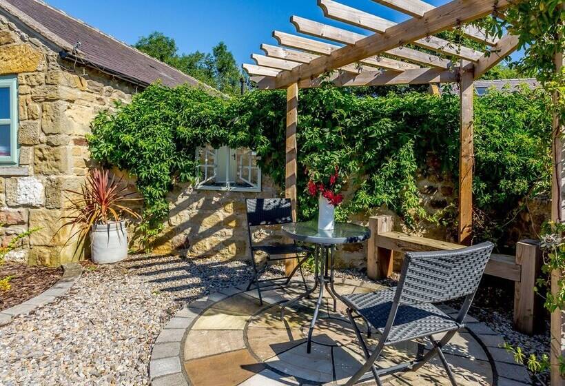 Ivy Cottage