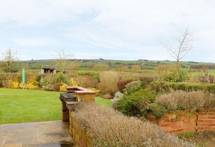 Ryelands Cottage