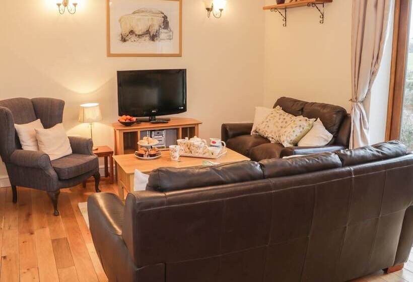 Ryelands Cottage