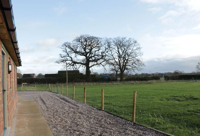 Swallow Barn