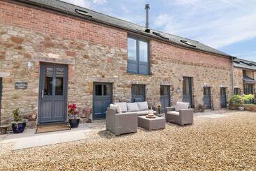 Swifts Barn