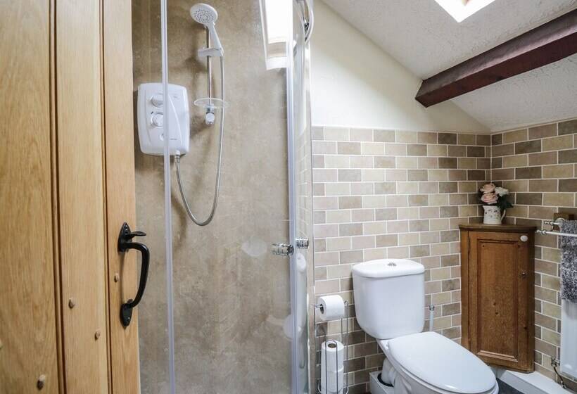 The Cottage At Graysondale Farm