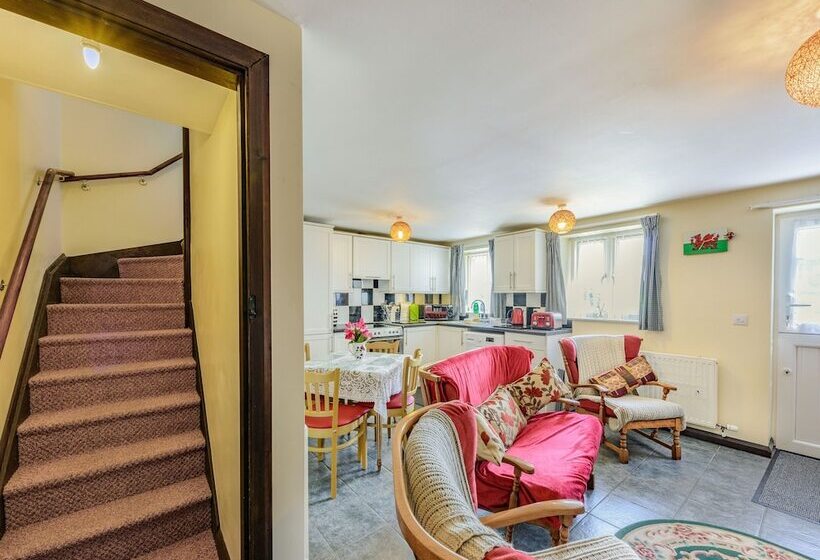 Yew Tree Cottage