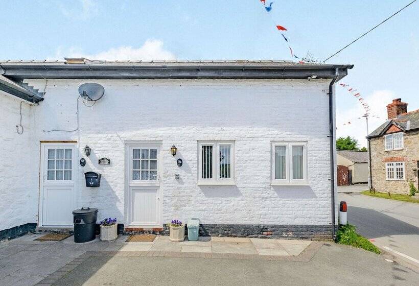 Yew Tree Cottage