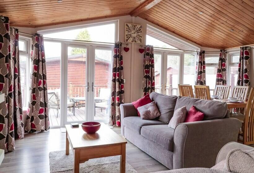 22 Thirlmere