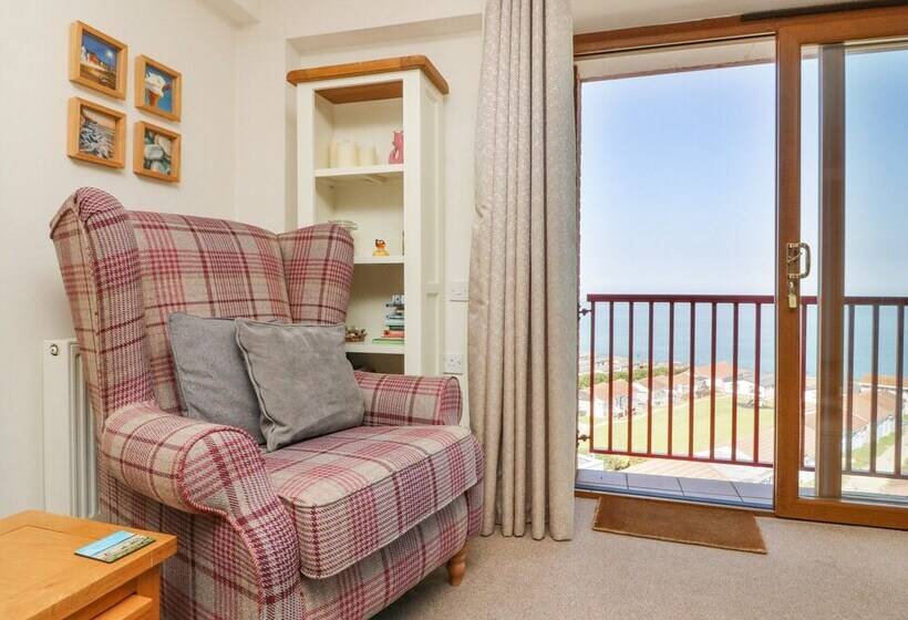 37 Ocean Park