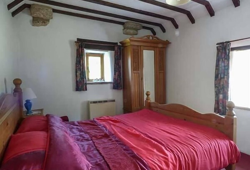 Chevinside Cottage