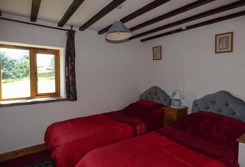 Chevinside Cottage