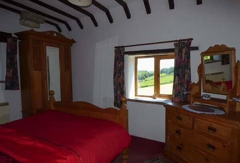 Chevinside Cottage