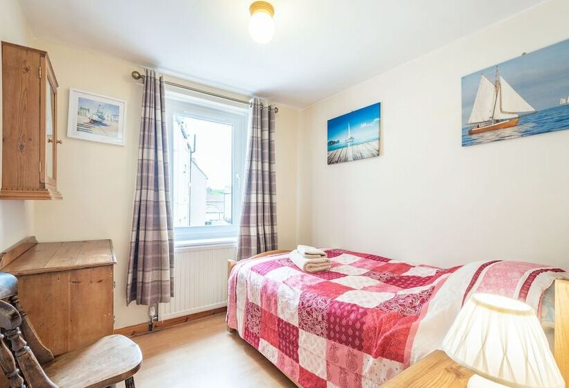 Creel Cottage