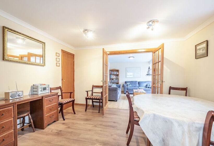 Creel Cottage