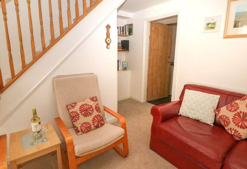 Exchange Cottage