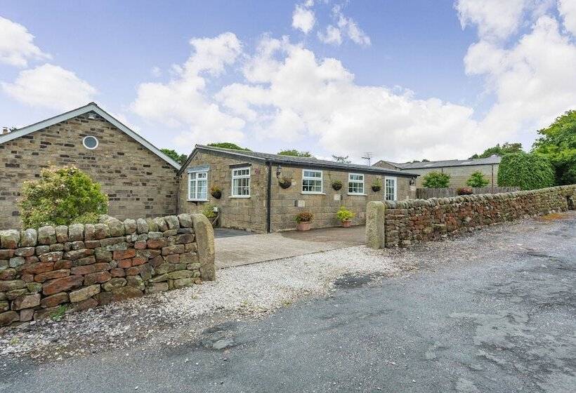 Fir Tree Stables