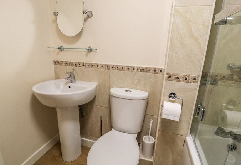 Hendoll Cottage 1