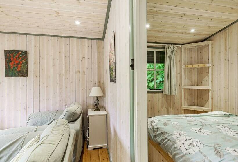 Lakeside Cabin
