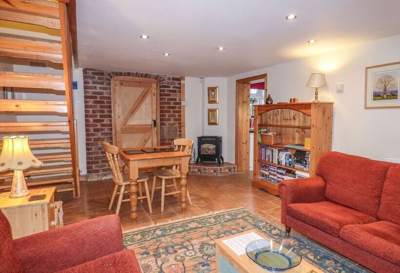 Top Stable Cottage