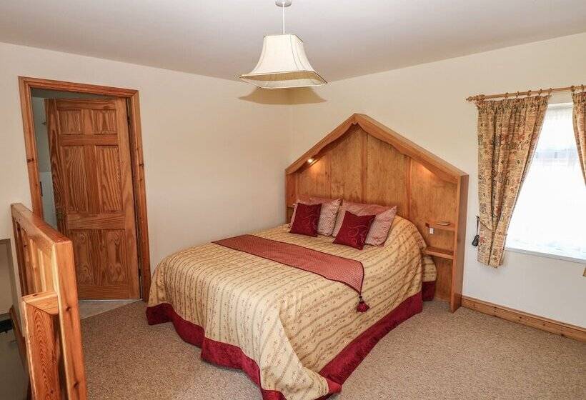 Top Stable Cottage