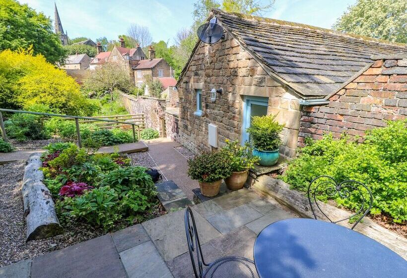 Vale Barn