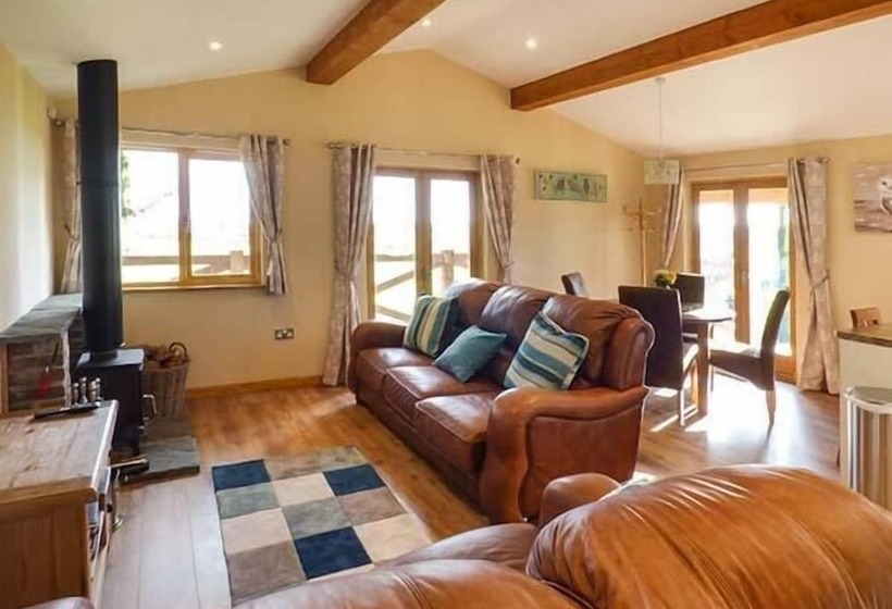 Valley View Lodge