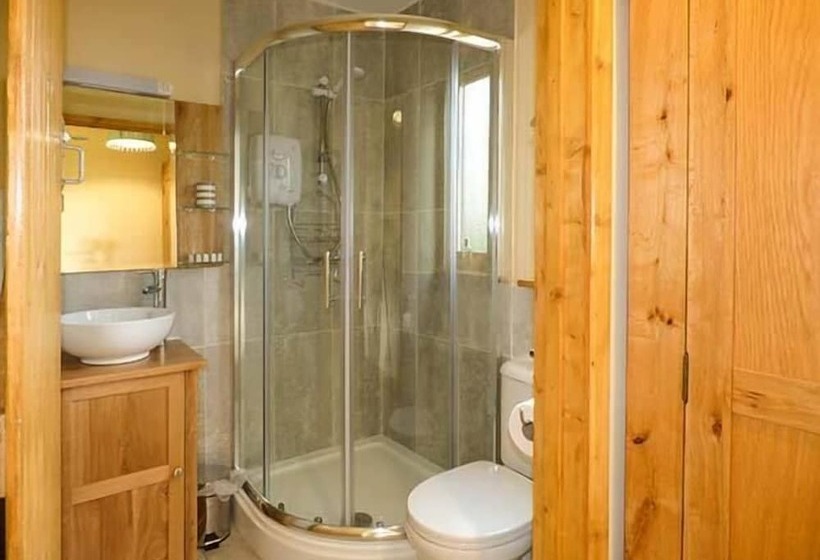 Valley View Lodge