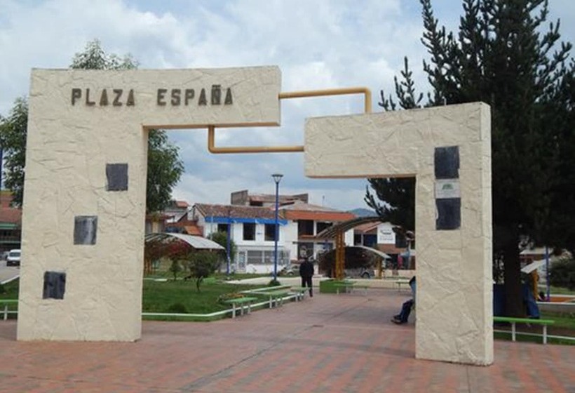 تختخواب و صبحانه Residencial Plaza España