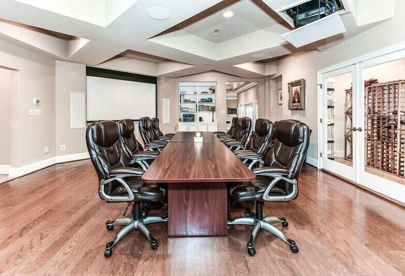 住宿加早餐  The Manor At Courtland Farm