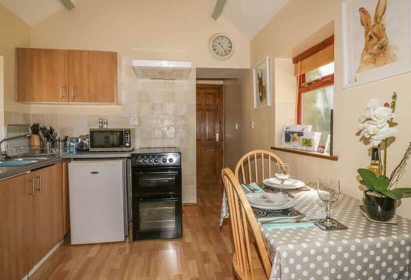 Cosy Cottage