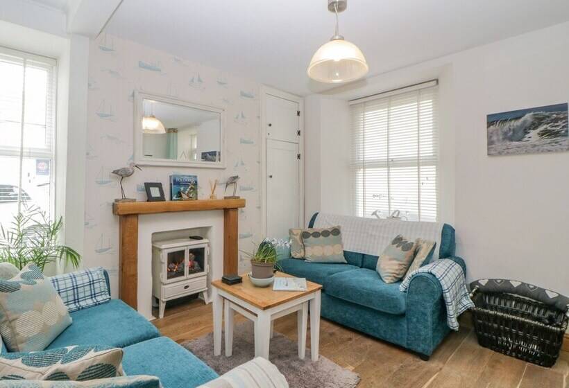 Curlews Cottage