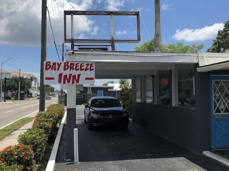 هتل Bay Breeze Inn Bradenton Downtown