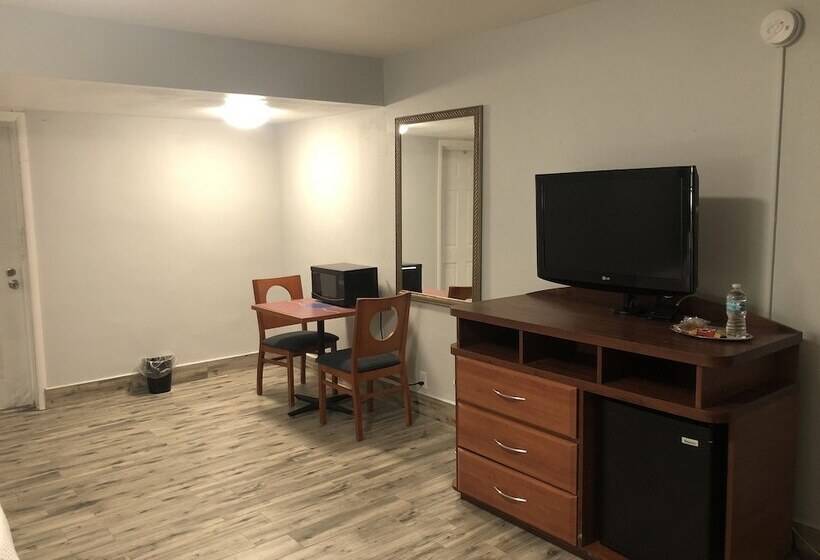 هتل Bay Breeze Inn Bradenton Downtown