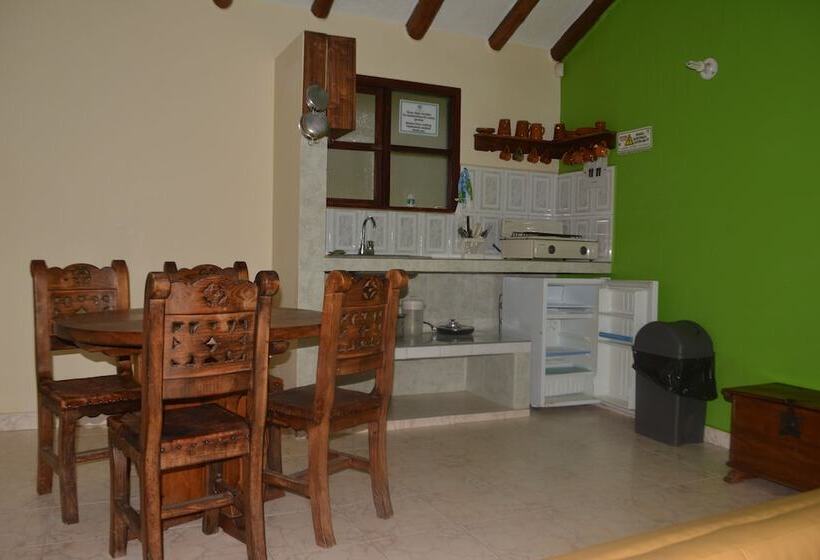 هتل Cabañas San Cayetano