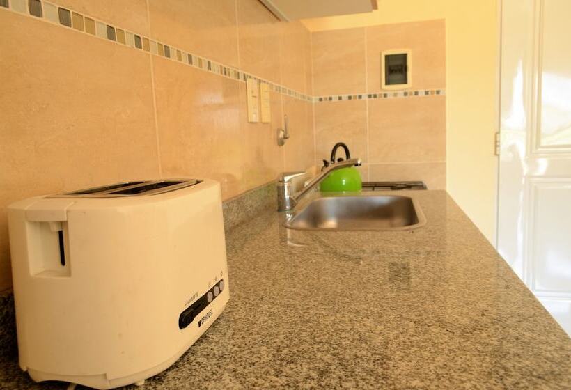 هتل City Apartments Formosa