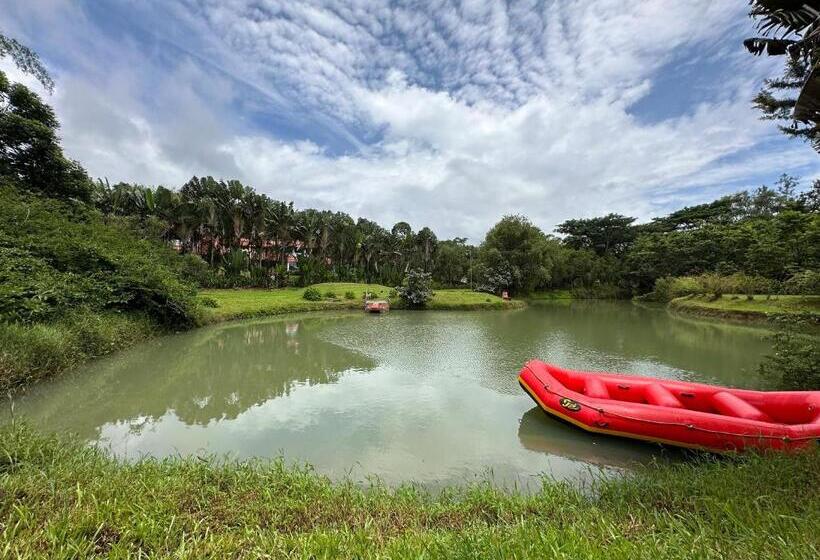 酒店 Kadkani River Resort