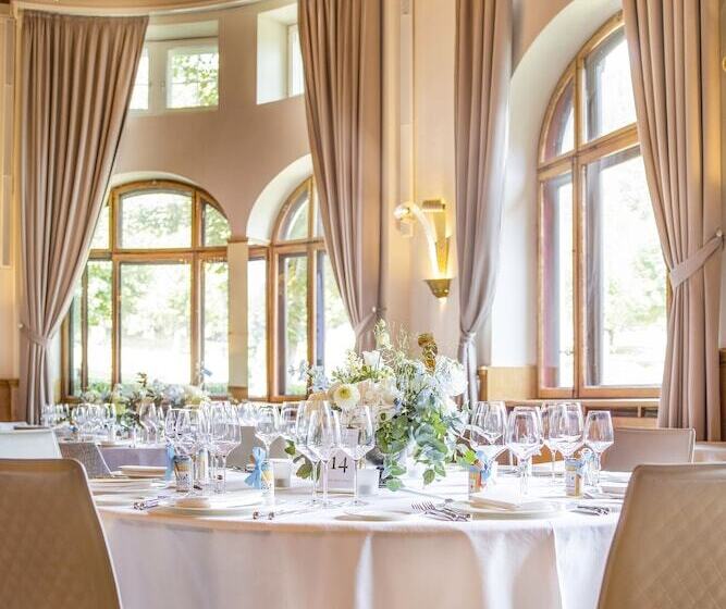 هتل Villars Palace