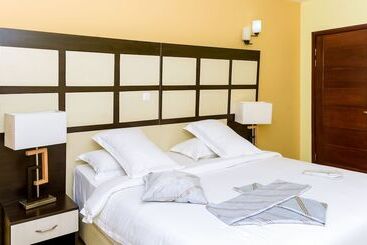 Loumia Premium Residency