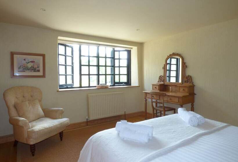 Meadow Cottage