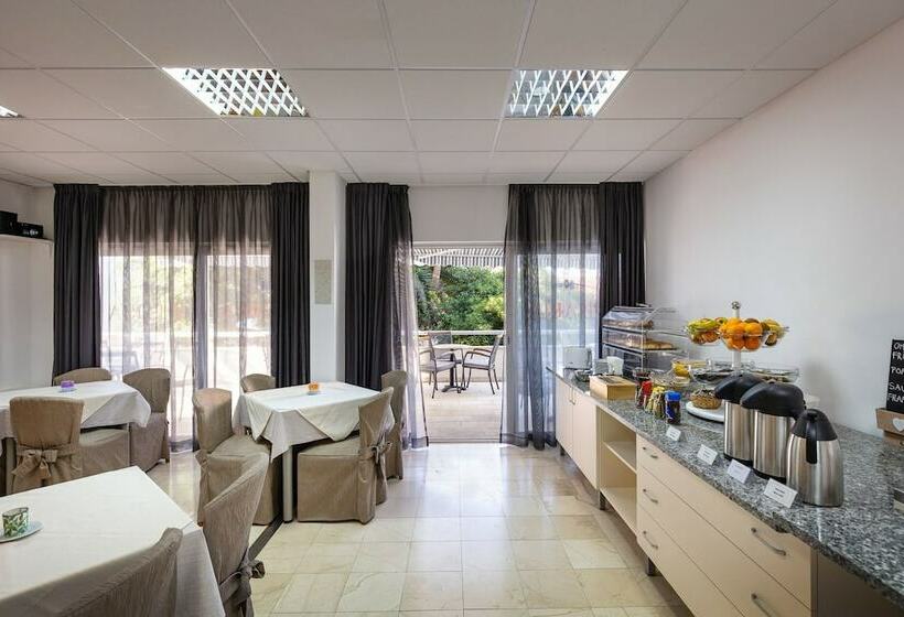 پانسیون Villa Mare