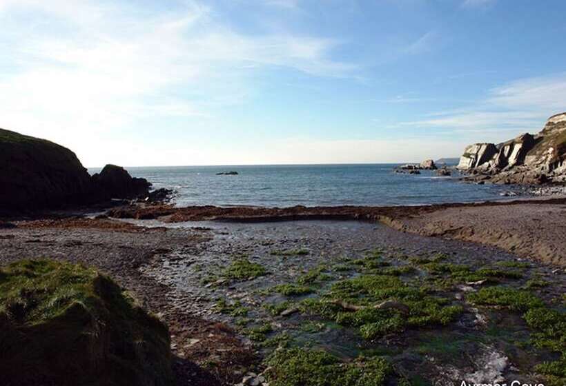 Ayrmer Path