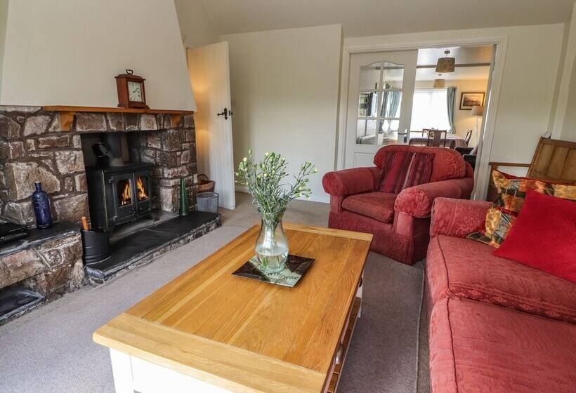 Castle View Cottage