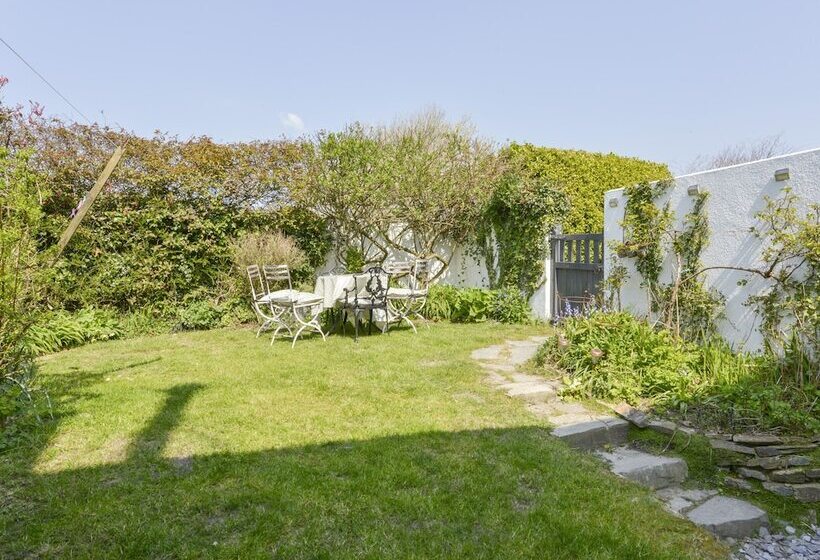 Chapel Cottage